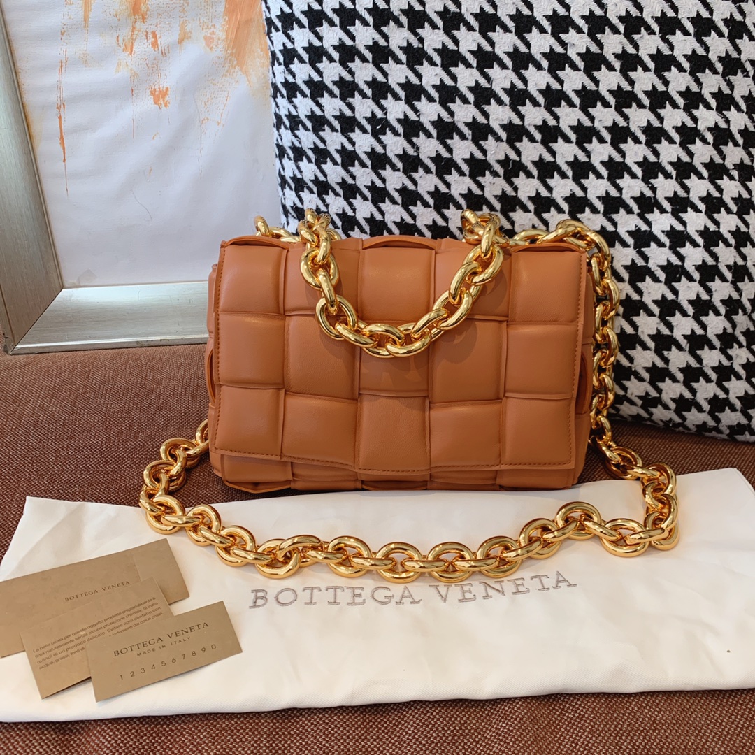 Bottega Veneta Chain Cassette Brown, For Women, Women’s Bags 10.2in/26cm