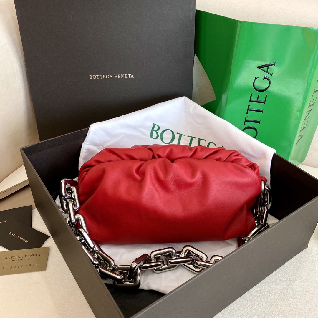 Bottega Veneta Chain Pouch Red, For Women, Women’s Bags 12.2in/31cm