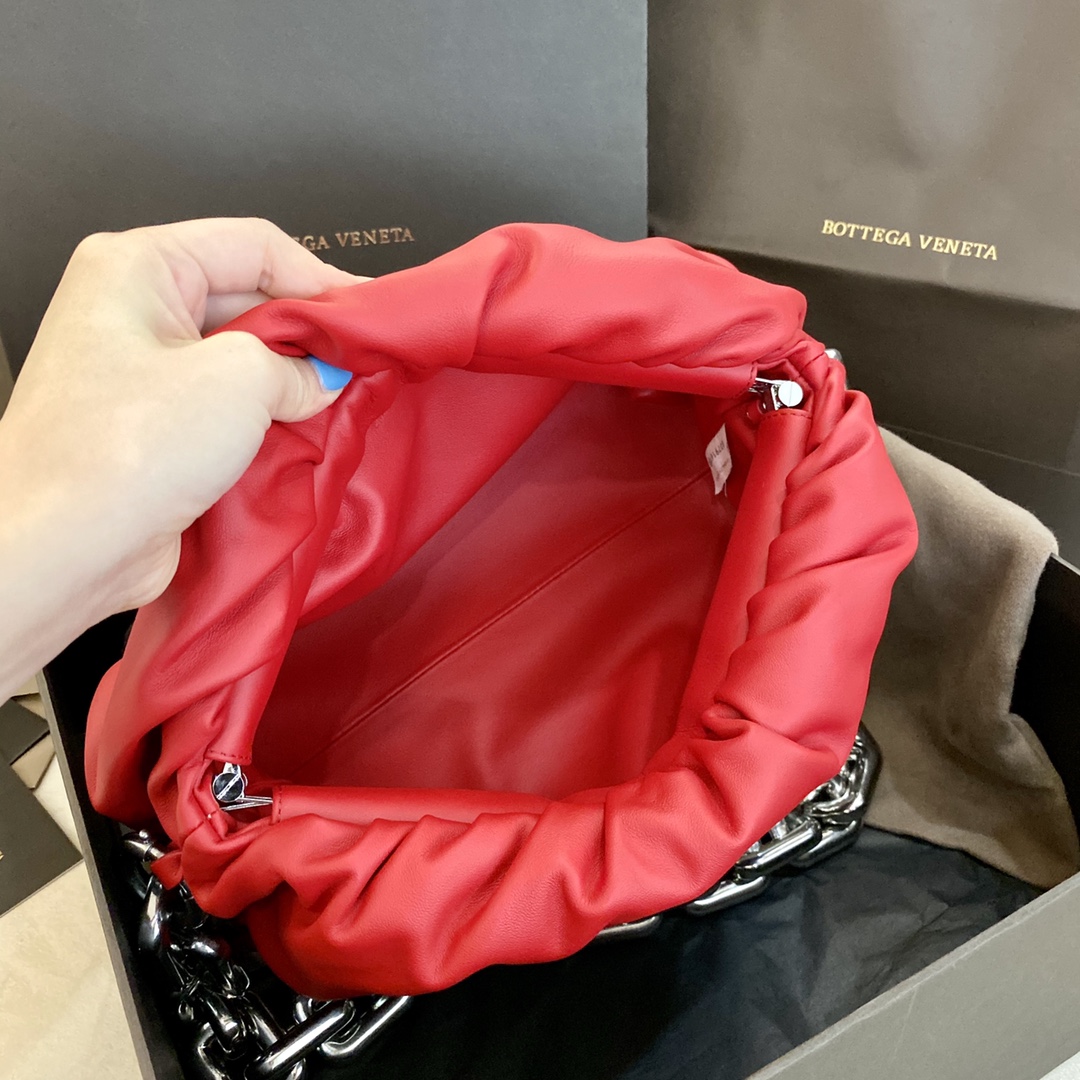 Bottega Veneta Chain Pouch Red, For Women, Women’s Bags 12.2in/31cm