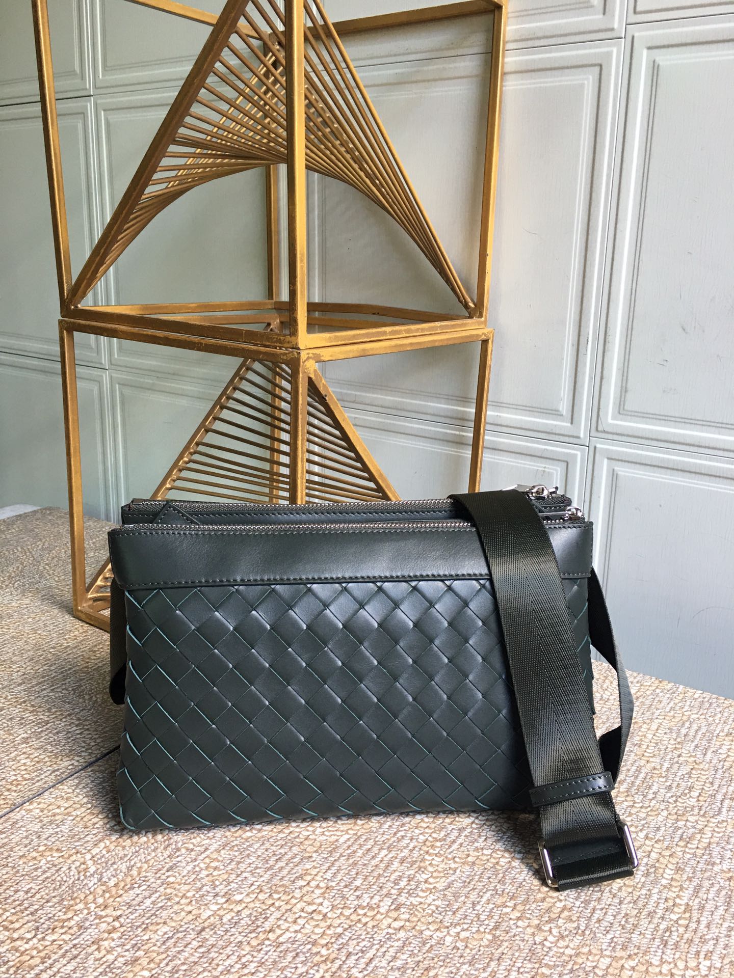Bottega Veneta Classic Intrecciato Green, For Women, Women’s Bags 10.2in/26cm