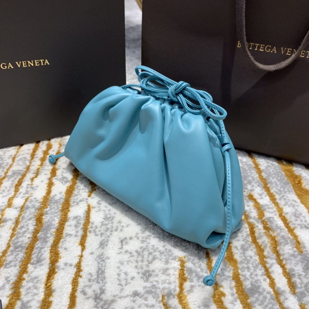 Bottega Veneta Mini Pouch For Women 8.6in/22cm In Blue