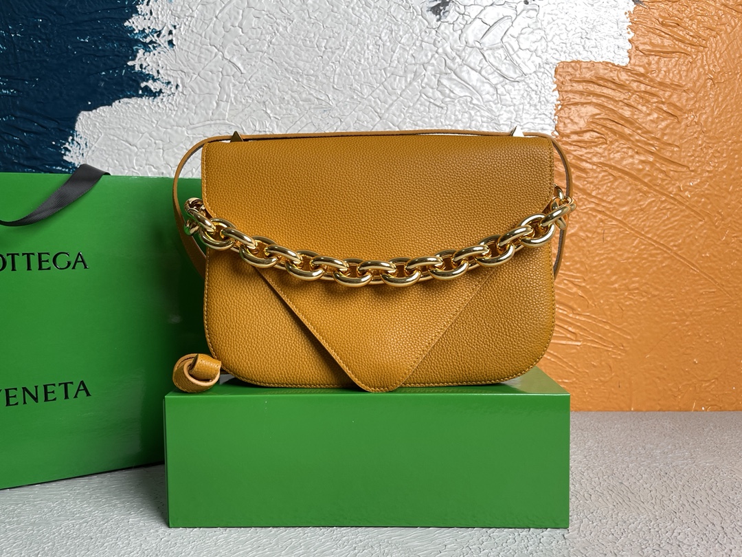 Bottega Veneta Mount Cob, For Women, Women’s Bags 10.6in/27cm 667398V12