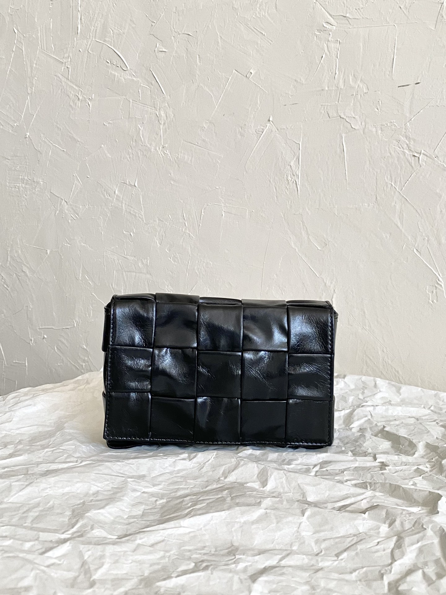 Bottega Veneta Padded Cassette Belt Bag Black, For Women, Women’s Bags 7in/18cm 710075VCQR18425