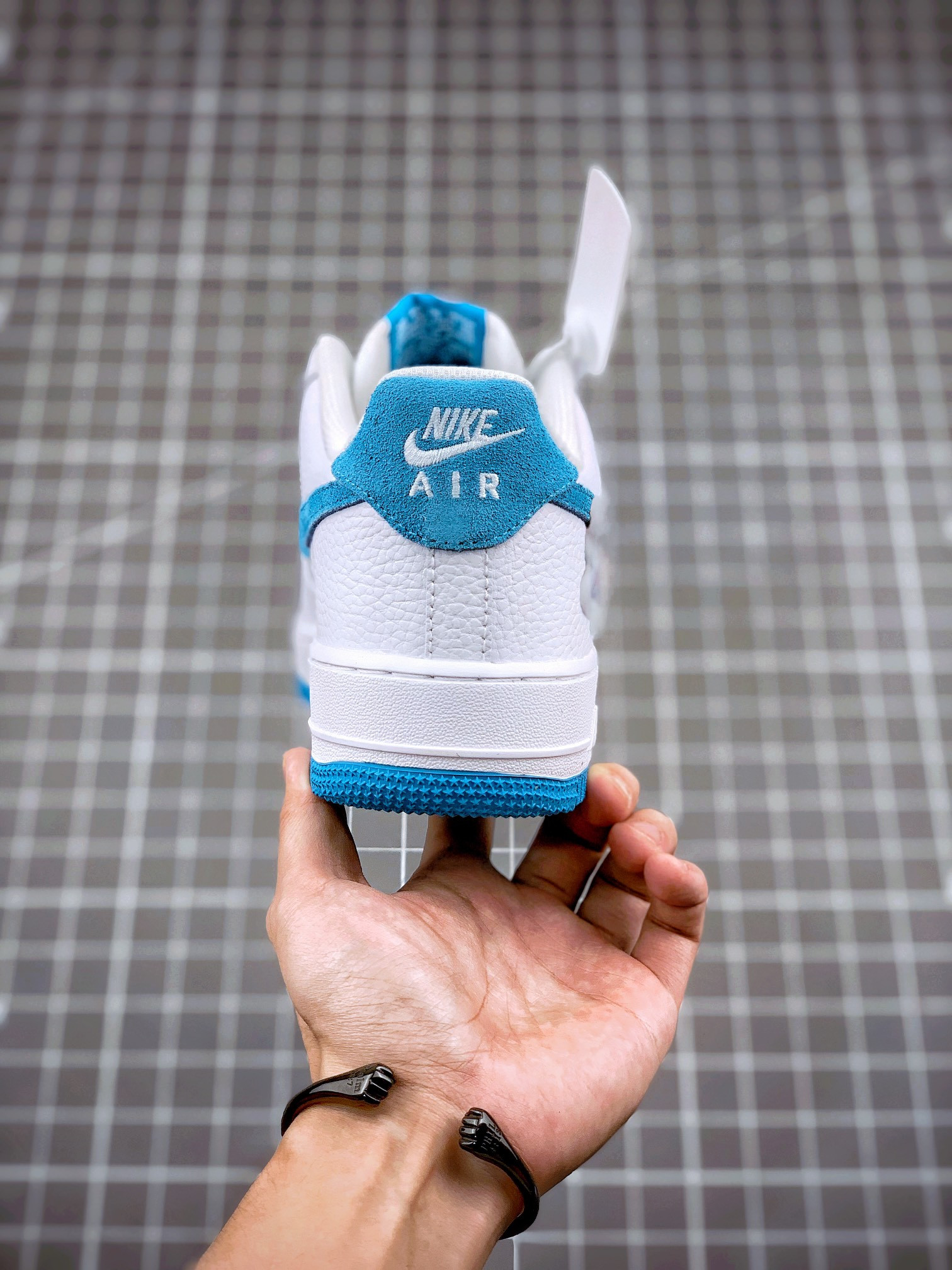 Bugs & Lola Bunny x Nike Air Force 1 Low ‘Space Jam’ White/Light Blue Fury For Sale