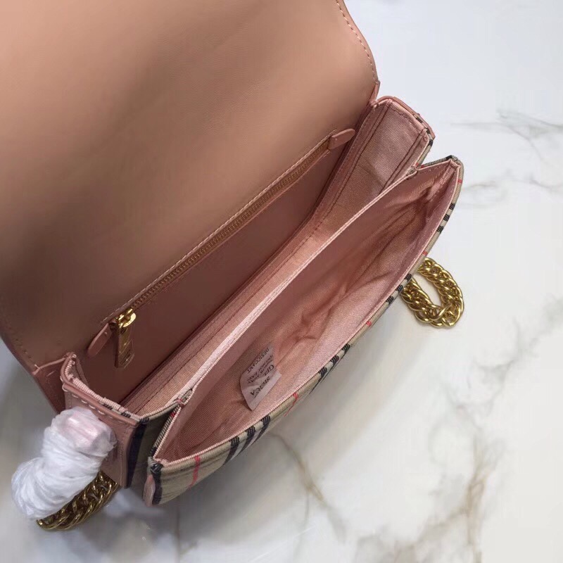 Burberry 1983 Check Link Bag Pink For Women, Women’s Bags 9in/23cm