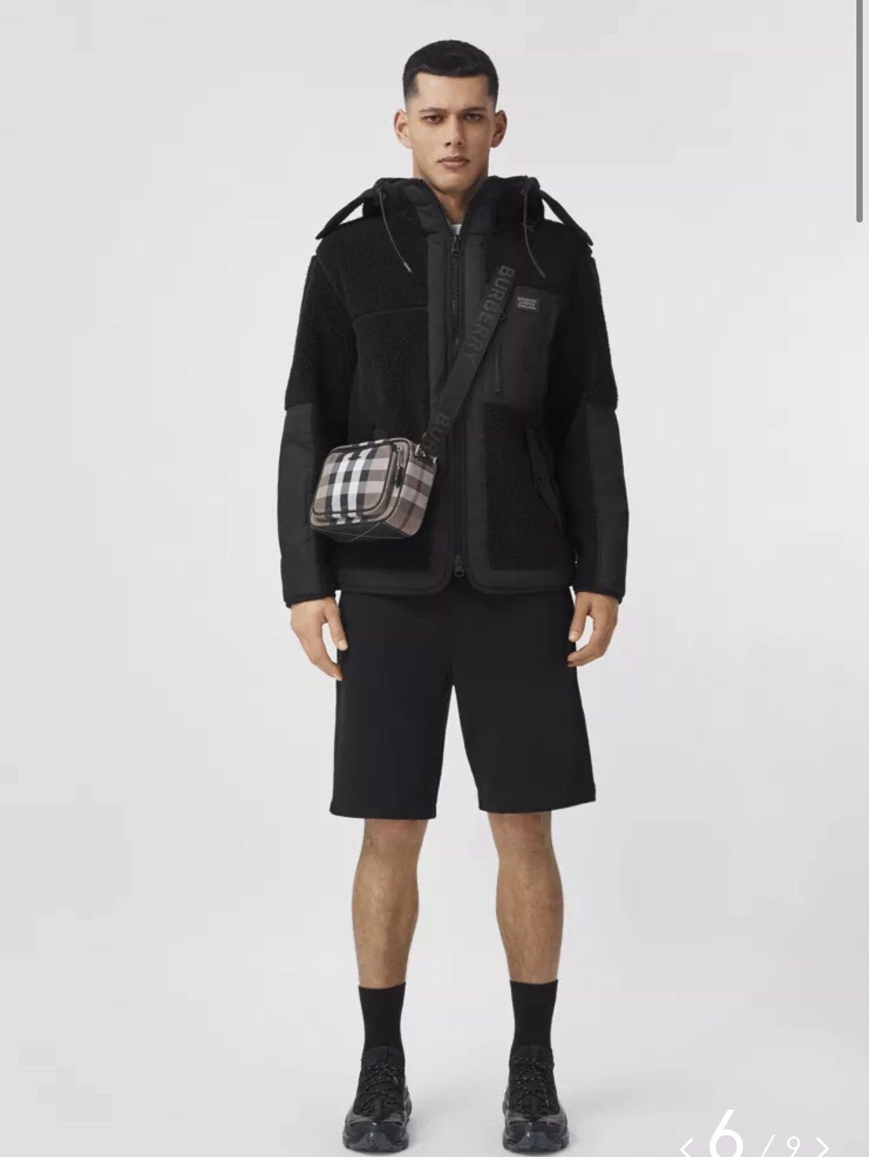 Burberry Check Crossbody Bag For Men, Men’s Bags 8.9in/22.5cm 80491451
