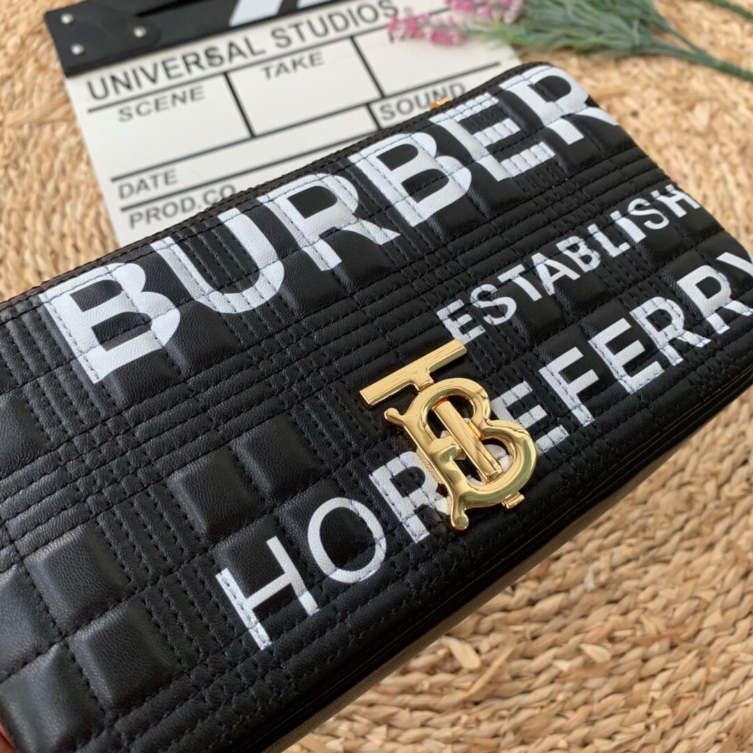 Burberry Horseferry Print Quilted Small Lola Bag Monogram Black For Women, Women’s Bags 9in/23cm