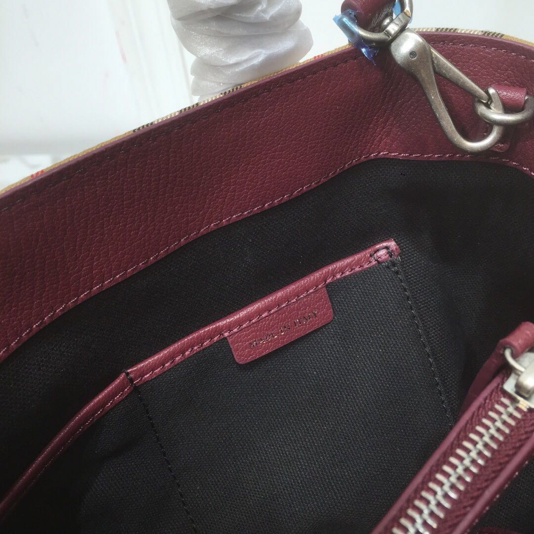 Burberry House Check Derby Medium Banner Purse Tote Purple For Women, Women’s Bags 14in/35cm