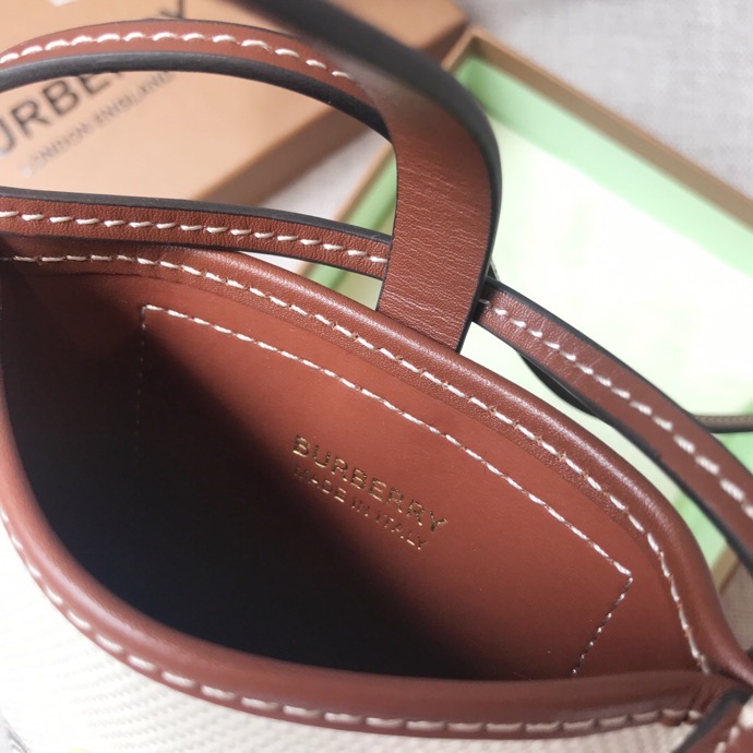 Burberry Logo Graphic Canvas Anne Phone Case With Strap White For Women, Women’s Bags 7.1in/18cm