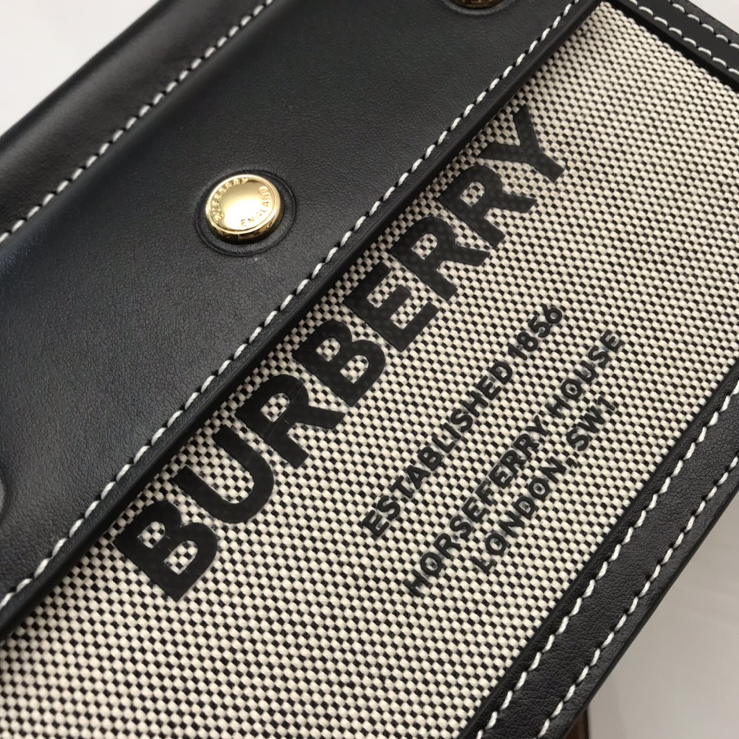 Burberry Mini Horseferry Print Title Bag With Pocket Detail Black For Women, Women’s Bags 7.5in/19cm 80428521