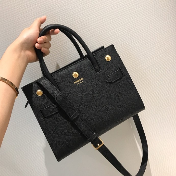 Burberry Mini Title Bag Black For Women, Women’s Bags 9.8.6in/25cm