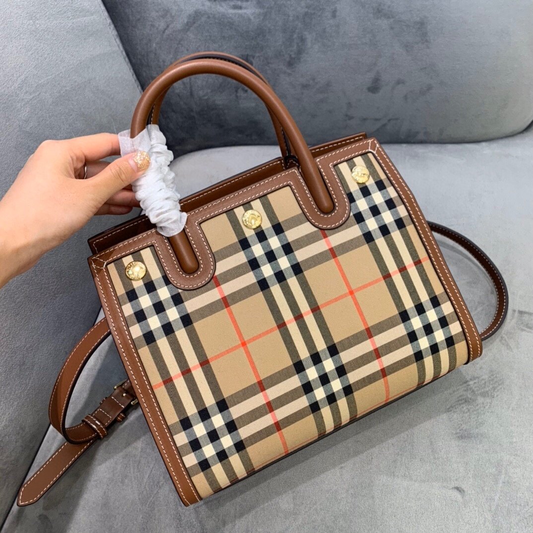 Burberry Mini Vintage Archive Beige For Women, Women’s Bags, Shoulder And Crossbody Bags 10.2in/ 26cm