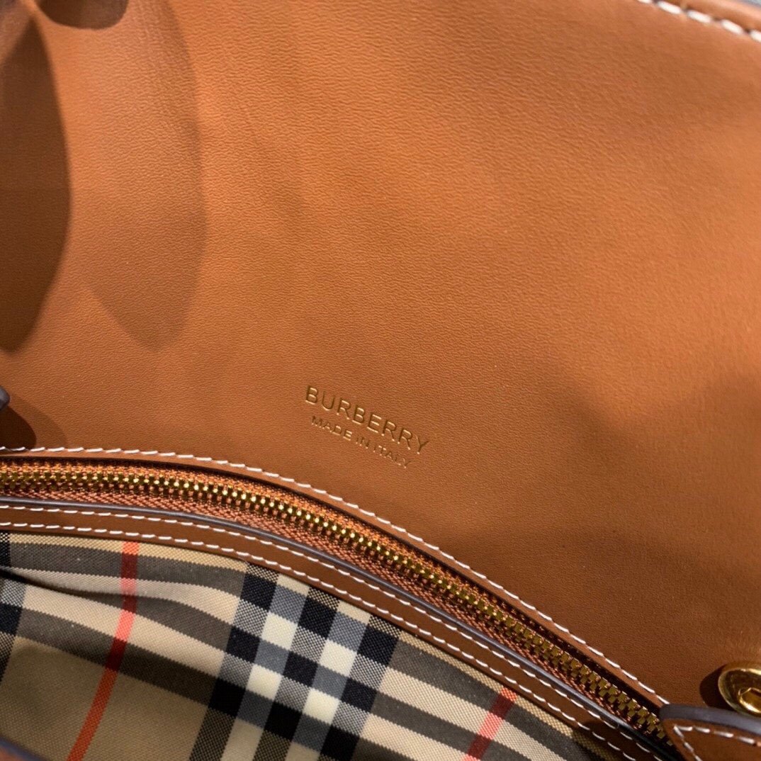 Burberry Mini Vintage Archive Beige For Women, Women’s Bags, Shoulder And Crossbody Bags 10.2in/ 26cm
