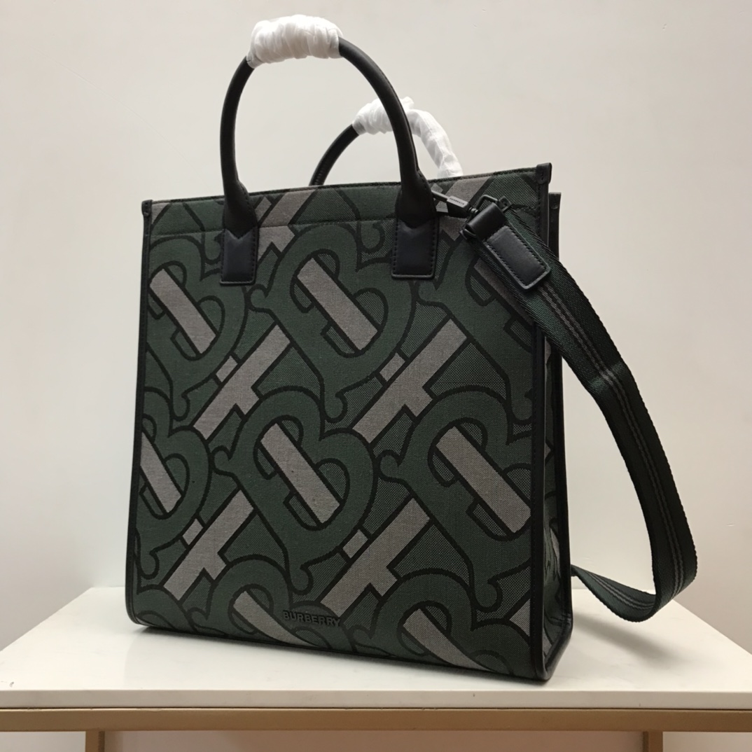 Burberry Monogram Recycled Polyester Jacquard Tote For Women, Women’s Bags 14.8in/37.5cm