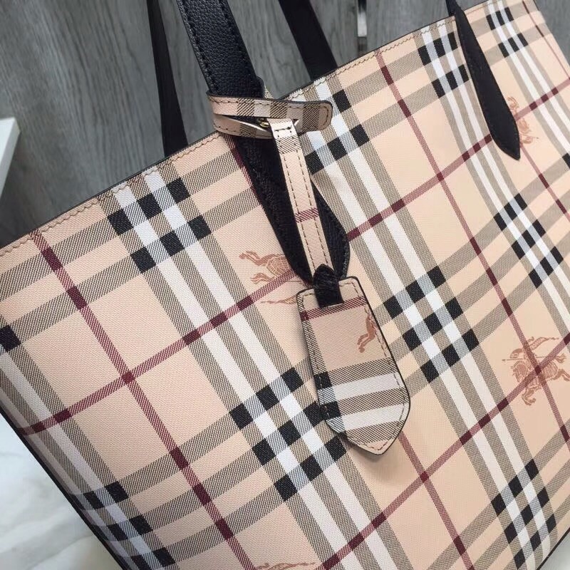 Burberry Reversible Tote Haymarket Canvas Medium For Women, Women’s Bags 19.3in/49cm
