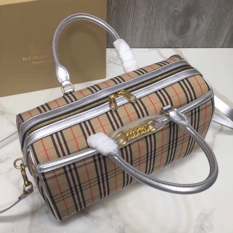 Burberry Small 1983 Check Link Bowling Bag White/Brown For Women, Women’s Bags 9.1in/23cm