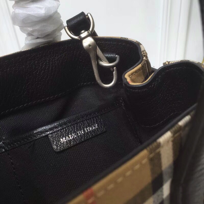 Burberry Small Banner Vintage Check And Tote Black For Women, Women’s Bags 10.5in/26cm