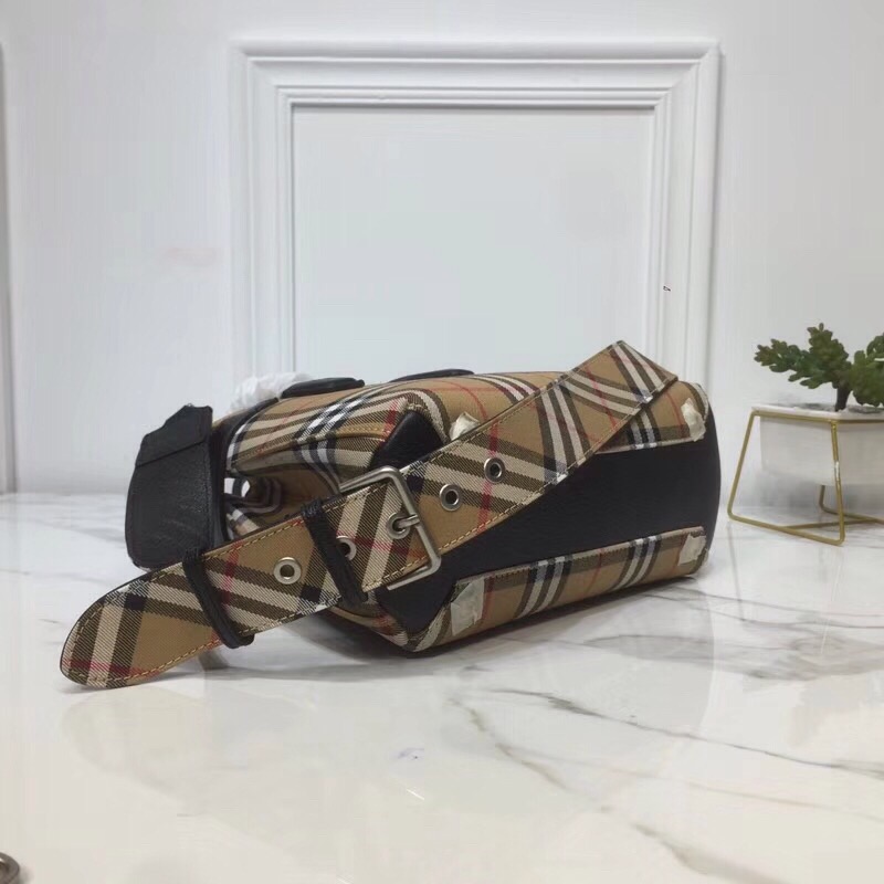 Burberry Small Banner Vintage Check And Tote Black For Women, Women’s Bags 10.5in/26cm