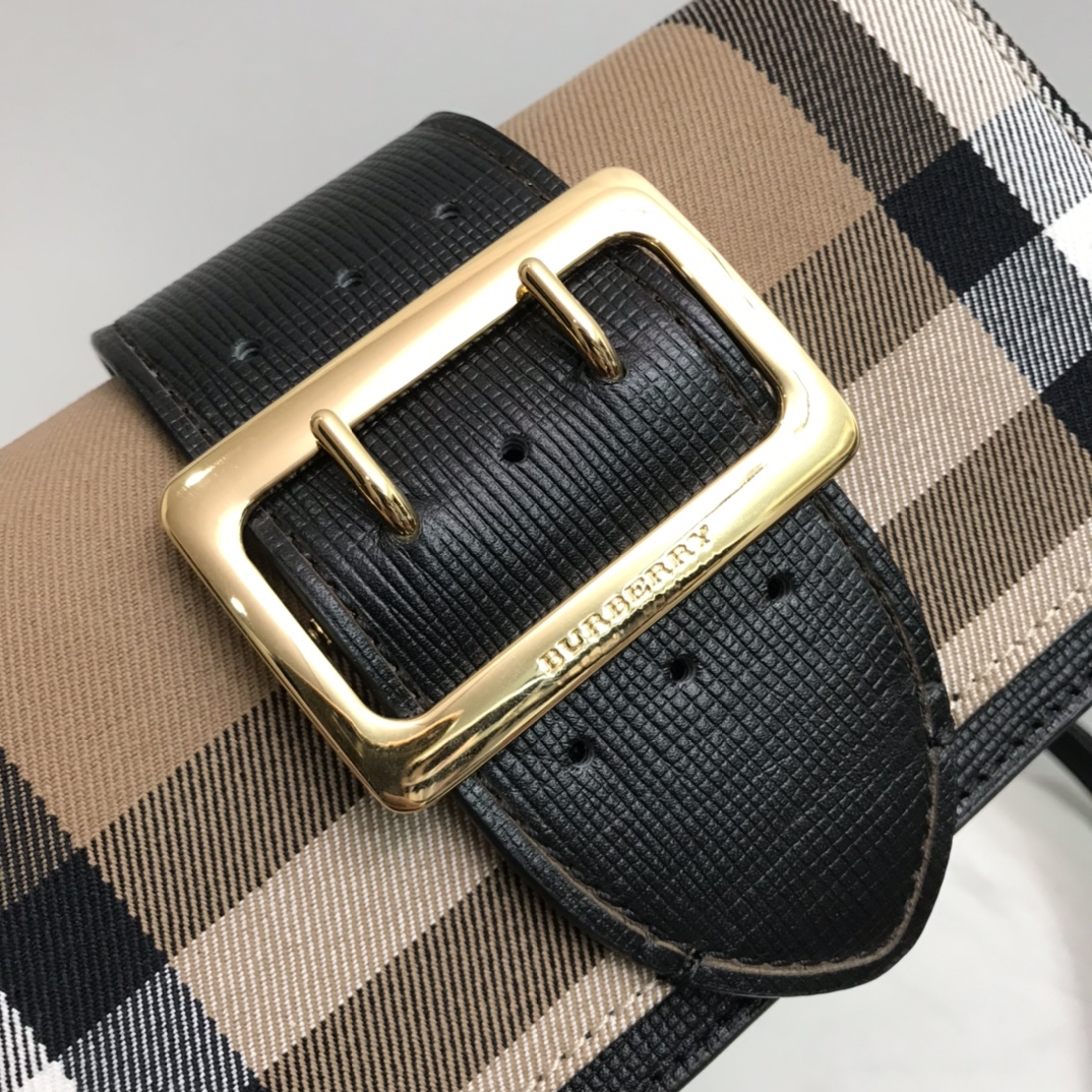Burberry Small Bridle House Check And Buckle Crossbody Black For Women, Women’s Bags 7.8in/20cm