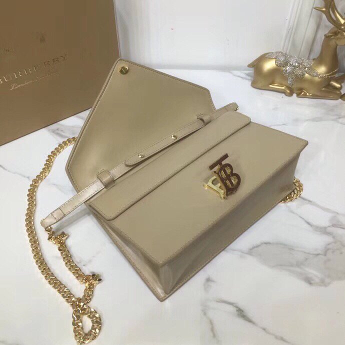 Burberry Small Tb Envelope Clutch By British Heritage For Women, Women’s Bags 10.2in/26cm