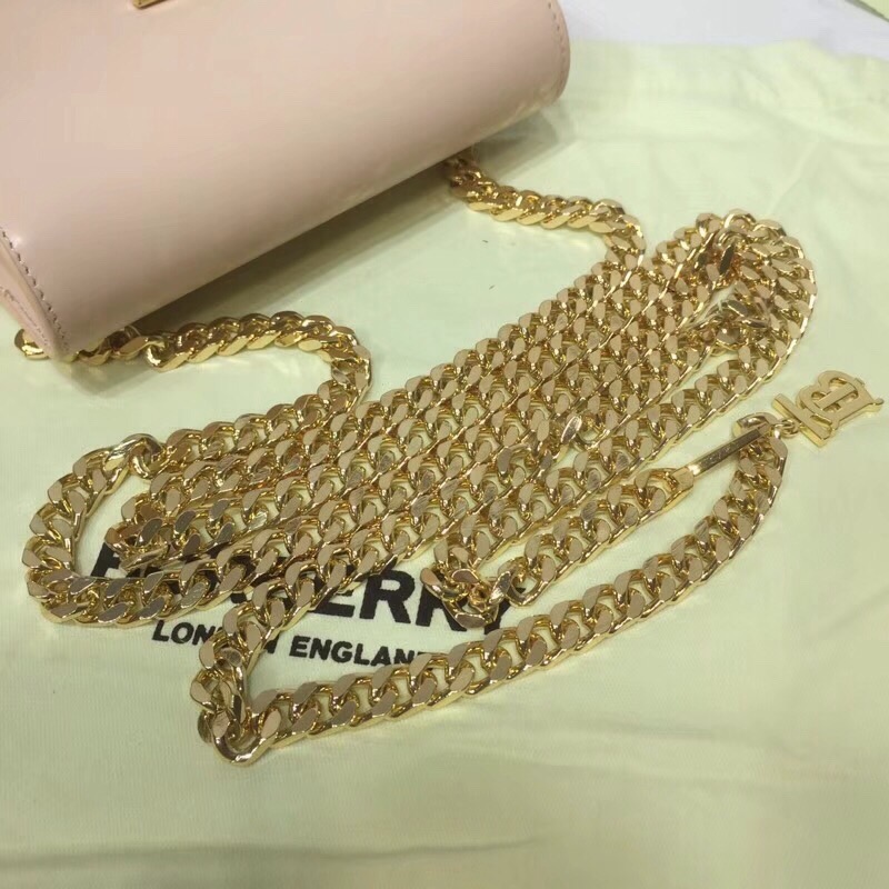 Burberry Tb Chain Belt Bag Beige For Women, Women’s Bags 6.6in/17cm