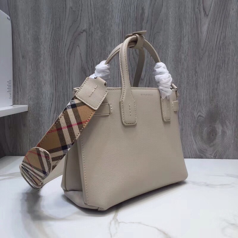 Burberry The Small Banner Bag Beige For Women, Women’s Bags 10.6in/26cm