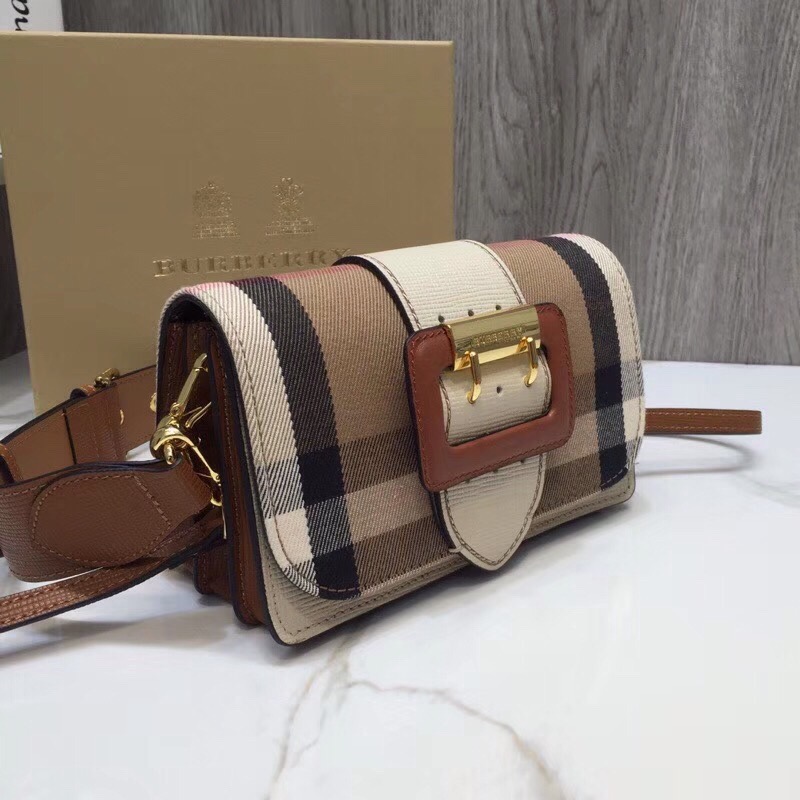 Burberry The Small Buckle Bag In House Check Beige For Women, Women’s Bags 7.5in/19cm