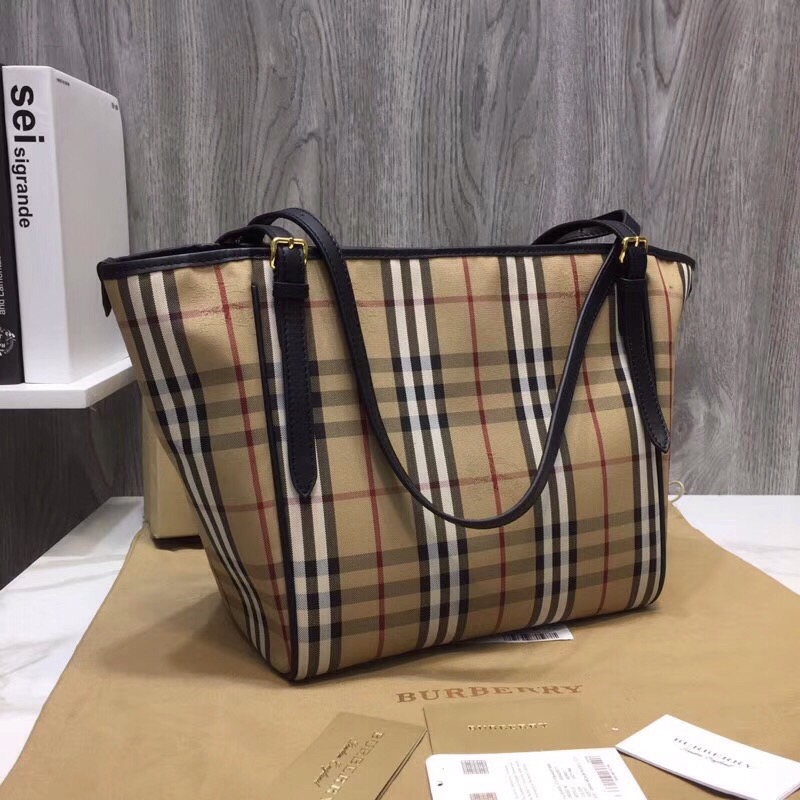 Burberry The Small Canter Horseferry Check Tote Black For Women, Women’s Bags 11.6in/29.5cm