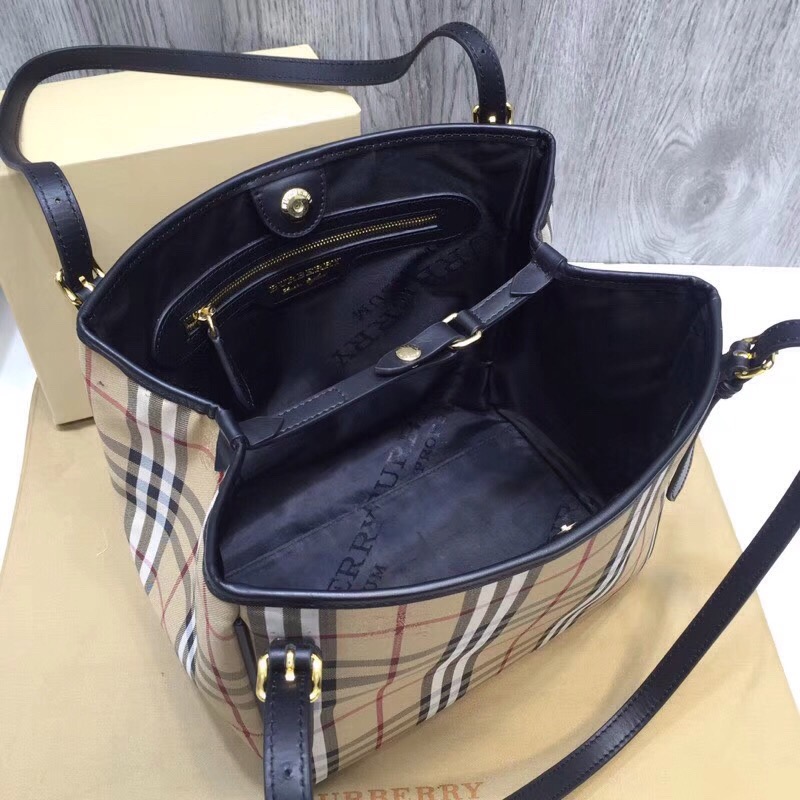 Burberry The Small Canter Horseferry Check Tote Black For Women, Women’s Bags 11.6in/29.5cm