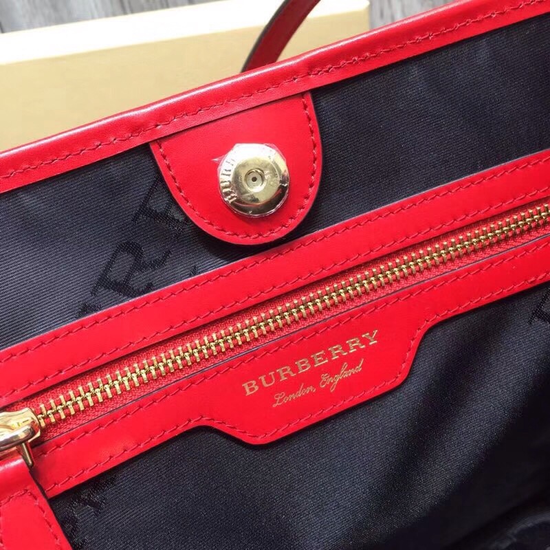 Burberry The Small Canter Horseferry Check Tote Red For Women, Women’s Bags 11.6in/29.5cm