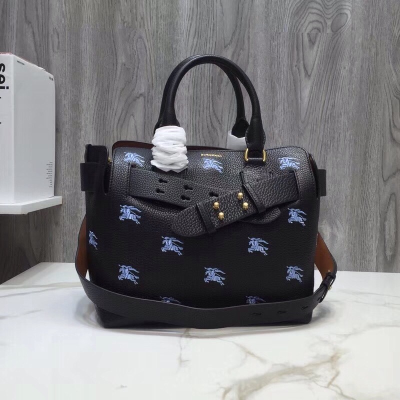 Burberry The Small Equestrian Knight Top Handle Belt Bag Black For Women, Women’s Bags 14in/36cm