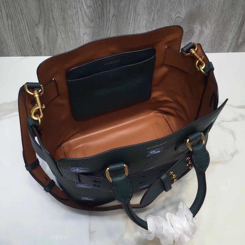 Burberry The Small Equestrian Knight Top Handle Belt Bag Green For Women, Women’s Bags 14in/36cm