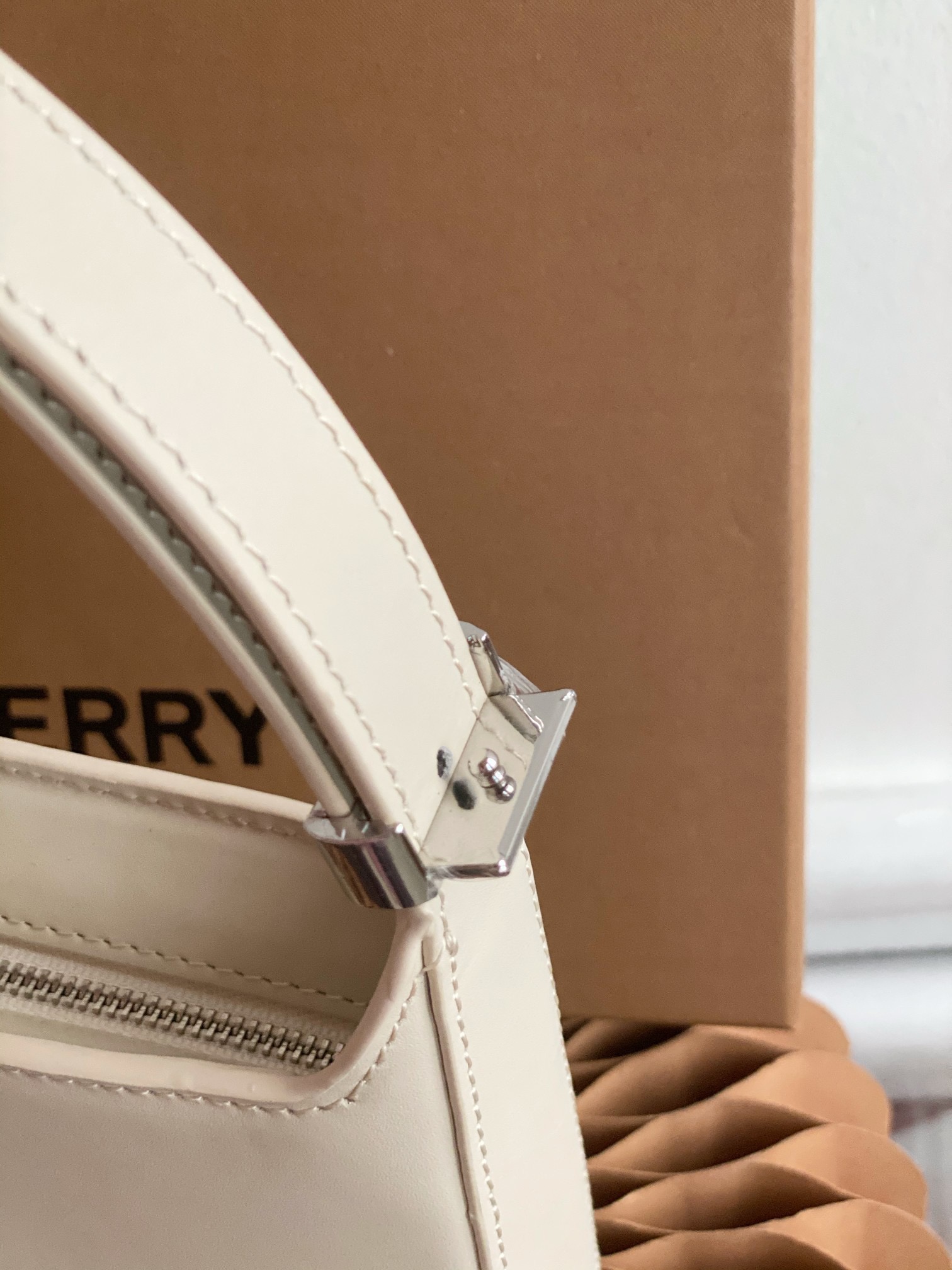 Burberry Thomas Shoulder Bag Monogram White For Women, Women’s Bags 5.5in/14cm 80462501