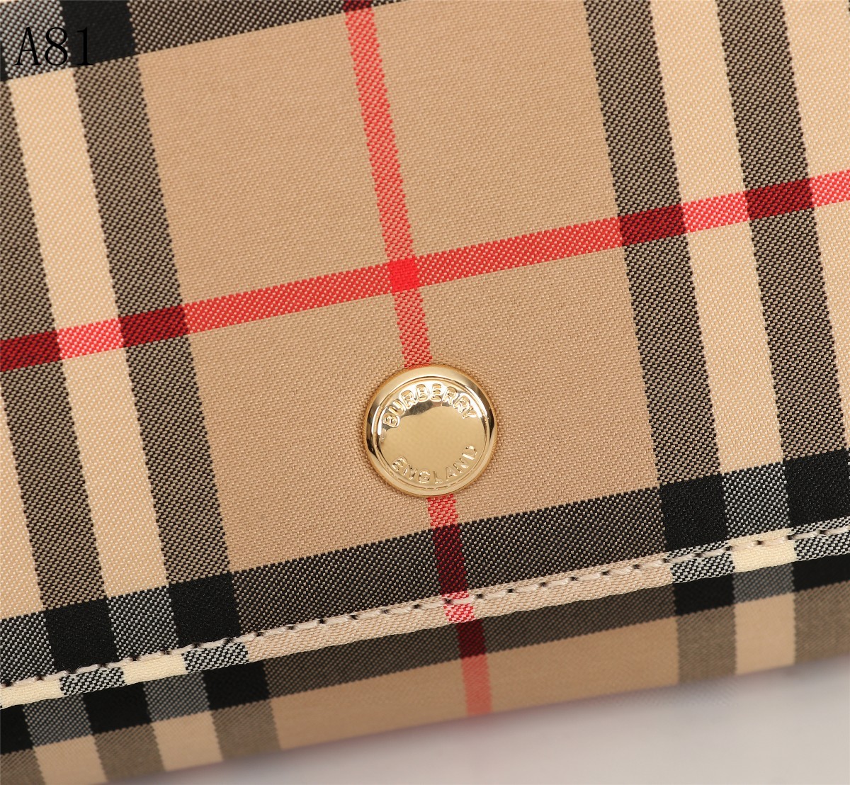 Burberry Vintage Check And Small Crossbody Bag Archive Beige For Women, Women’s Bags 7.1in/18cm 80264541