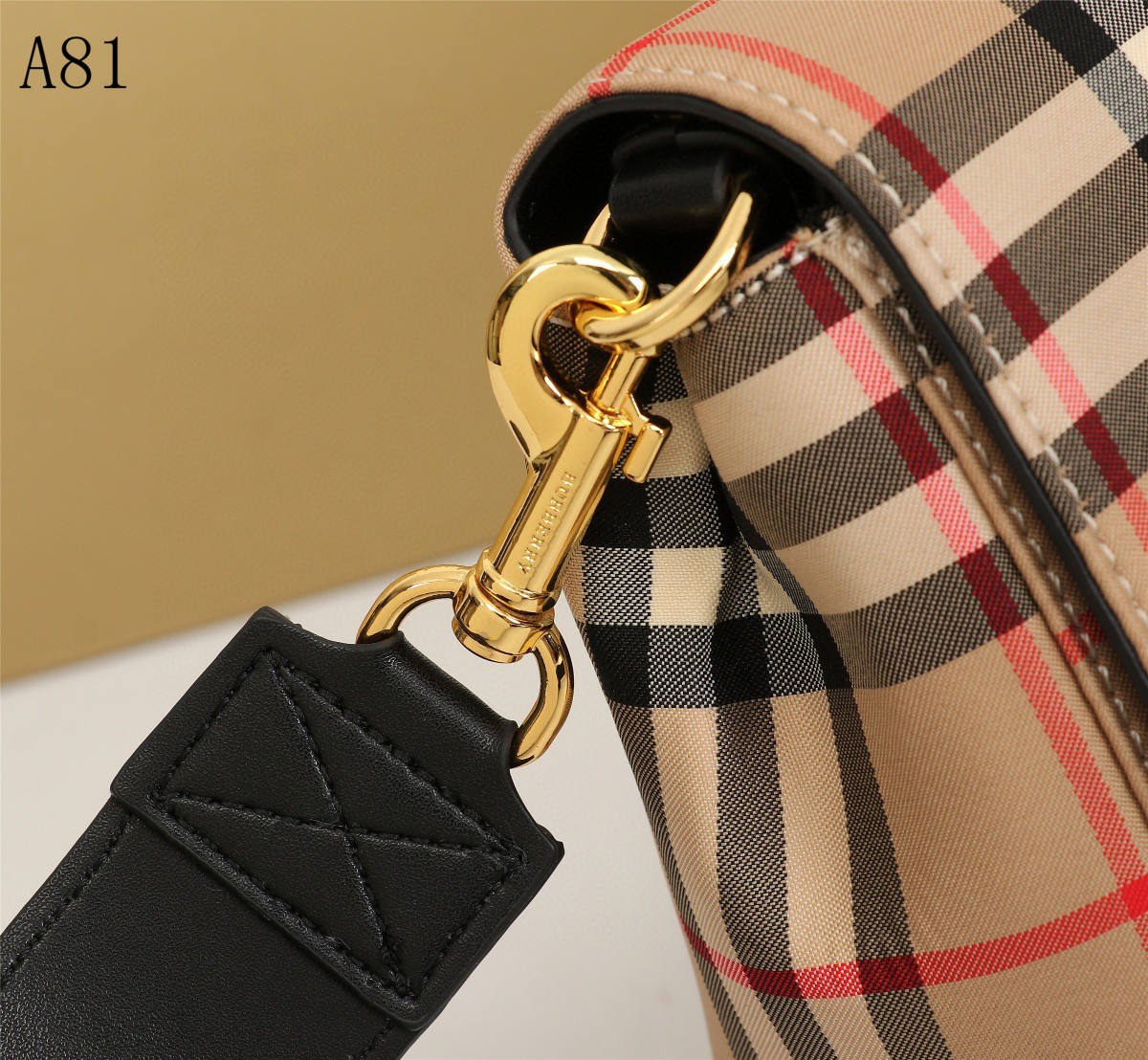 Burberry Vintage Check And Small Crossbody Bag Archive Beige For Women, Women’s Bags 7.1in/18cm 80264541
