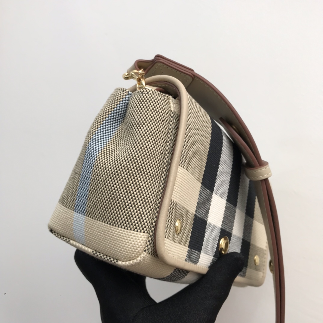 Burberry Vintage Check And Small Crossbody Bag For Women, Women’s Bags 7.1in/18cm