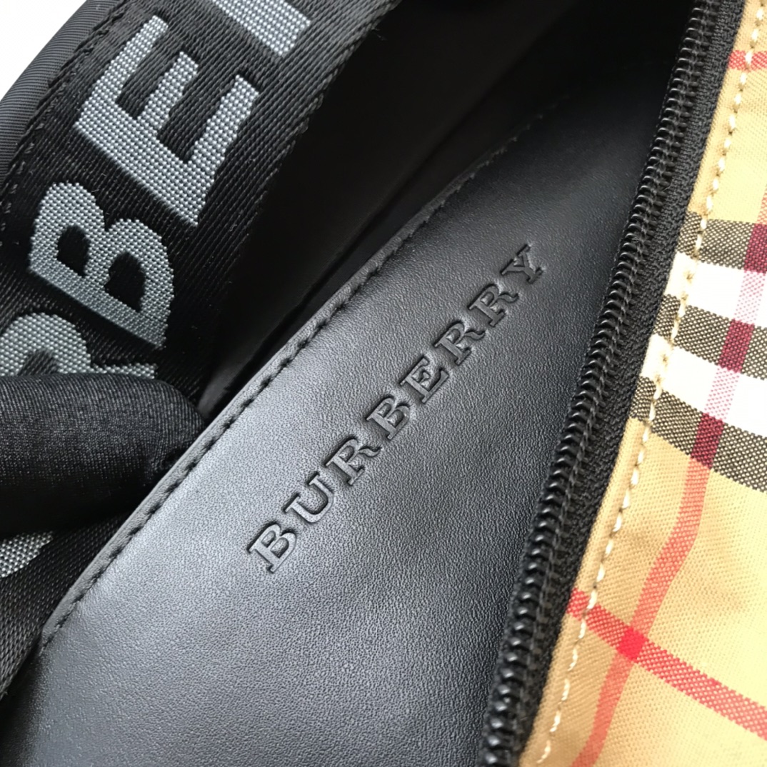 Burberry Vintage Check Nylon Sonny Bum Bag For Men, Men’s Bags 12.2in/31cm 80265571