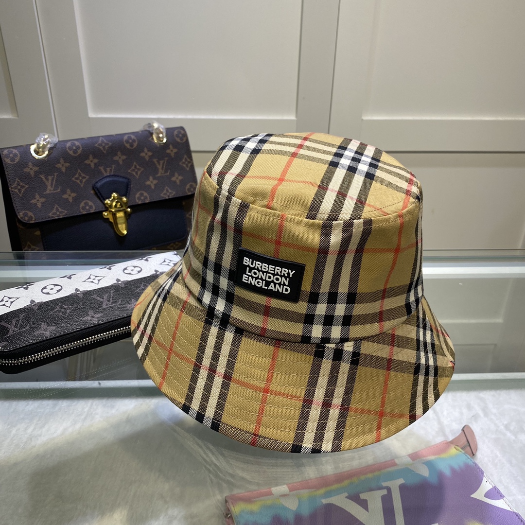 Burberry Vintage Check Technical Cotton Bucket Hat Beige