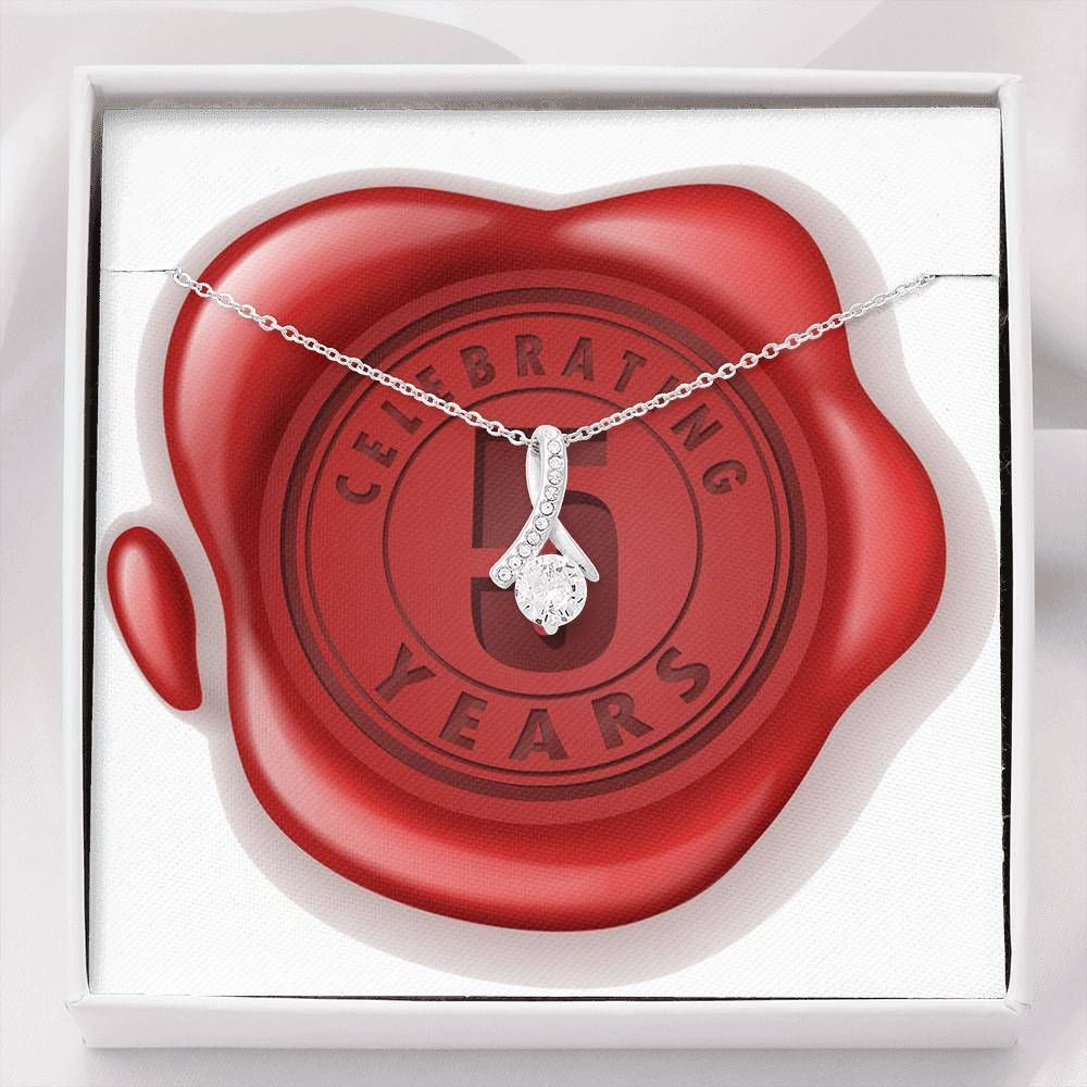 Celebrating 5 Years Anniversary Alluring Beauty Necklace Perfect Gift For Mom