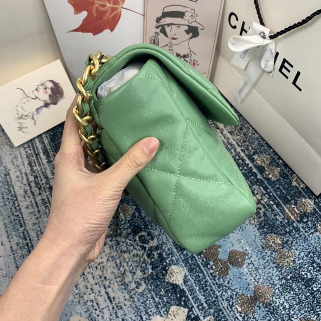 Chanel 19 Flap Bag Gold Hardware Green For Women, Women’s Handbags, Shoulder Bags 10.2in/26cm