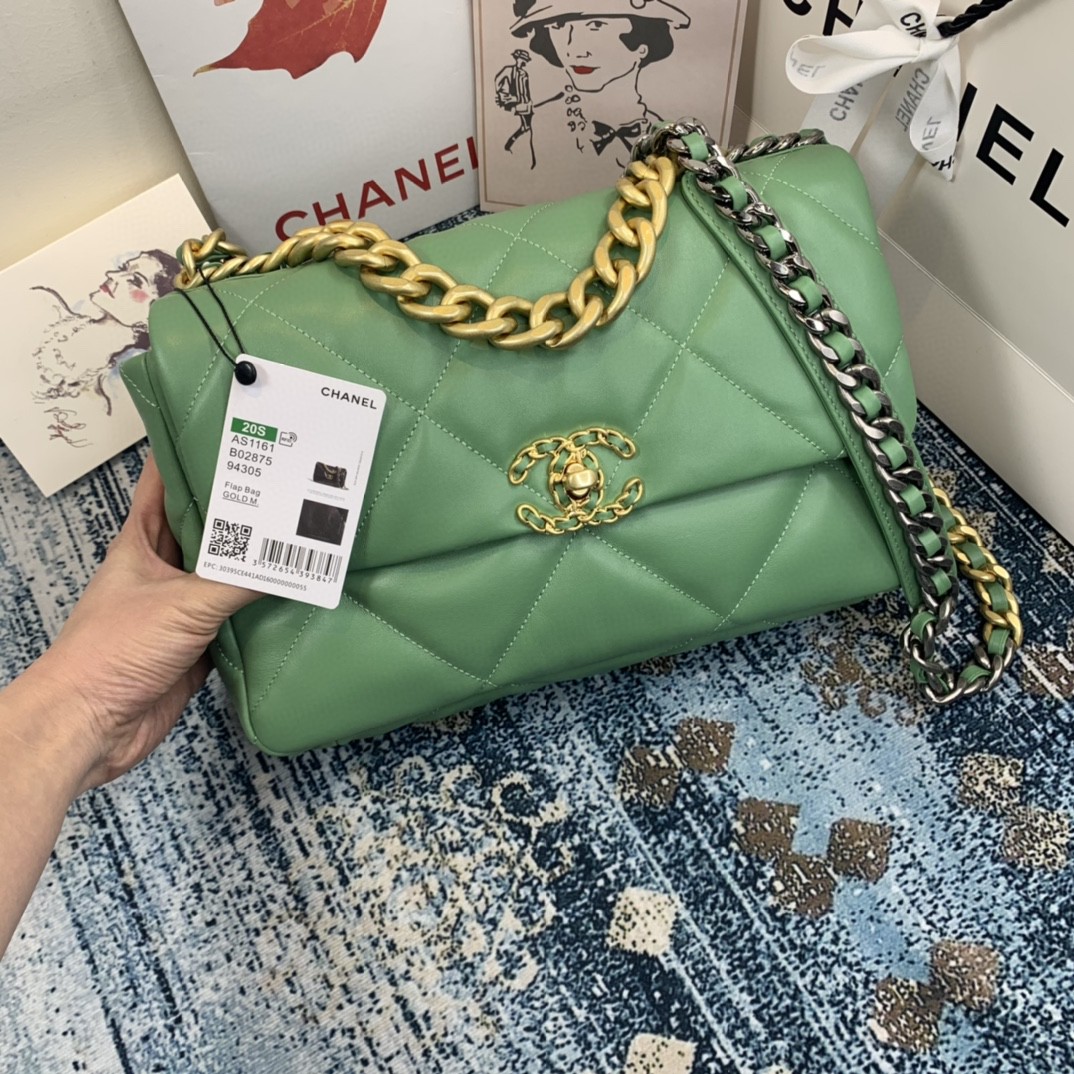 Chanel 19 Flap Bag Gold Hardware Green For Women, Women’s Handbags, Shoulder Bags 10.2in/26cm