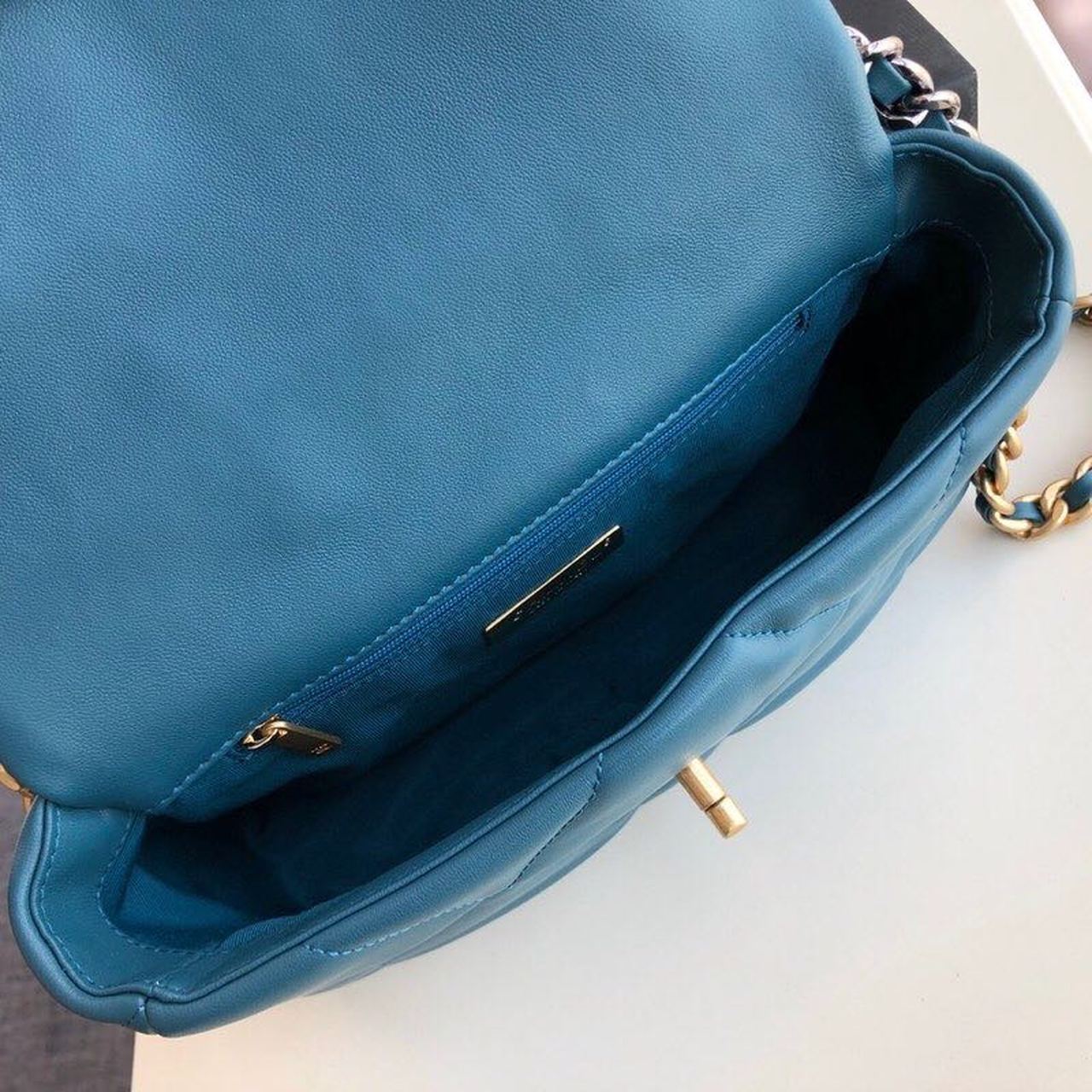 Chanel 19 Handbag Teal For Women, Women’s Bags, Shoulder And Crossbody Bags 10.2in/26cm