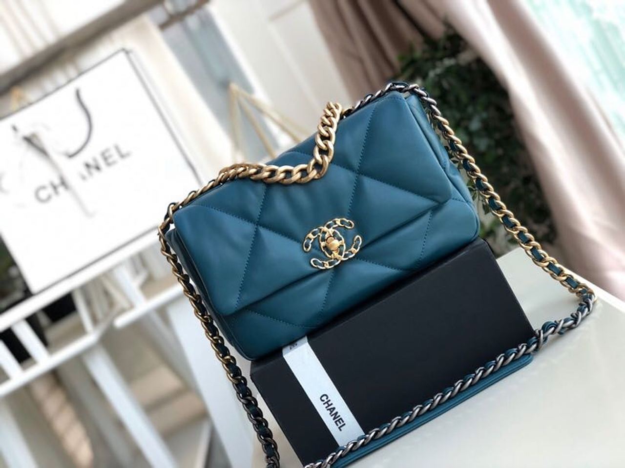 Chanel 19 Handbag Teal For Women, Women’s Bags, Shoulder And Crossbody Bags 10.2in/26cm