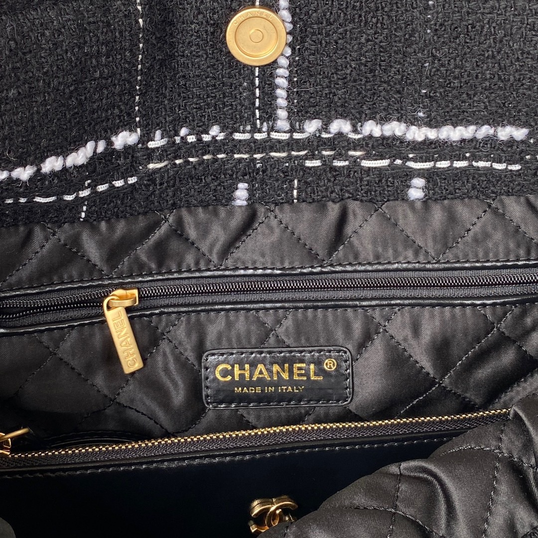 Chanel 22 Handbag Gold Hardware Black For Women, Women’s Handbags, Shoulder Bags 14.2in/36cm