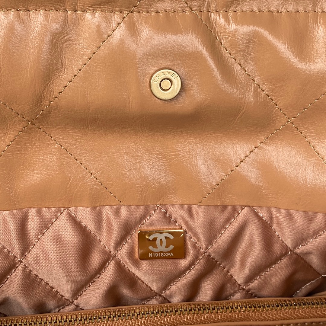 Chanel 22 Handbag Gold Hardware Shiny Camel For Women, Women’s Handbags, Shoulder Bags 16.5in/38cm