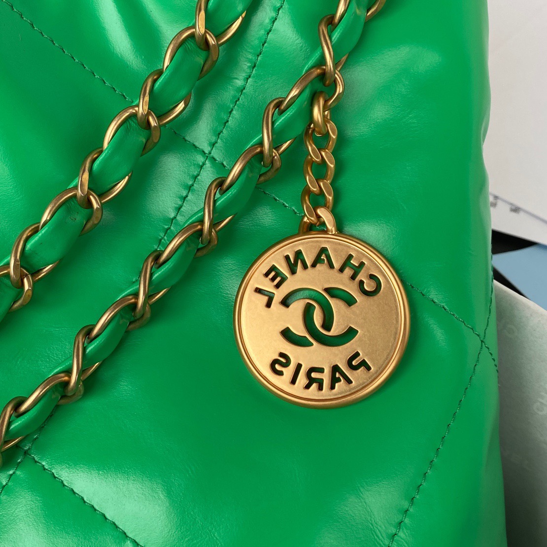 Chanel 22 Handbag Gold Hardware Shiny Green For Women, Women’s Handbags, Shoulder Bags 16.5in/38cm