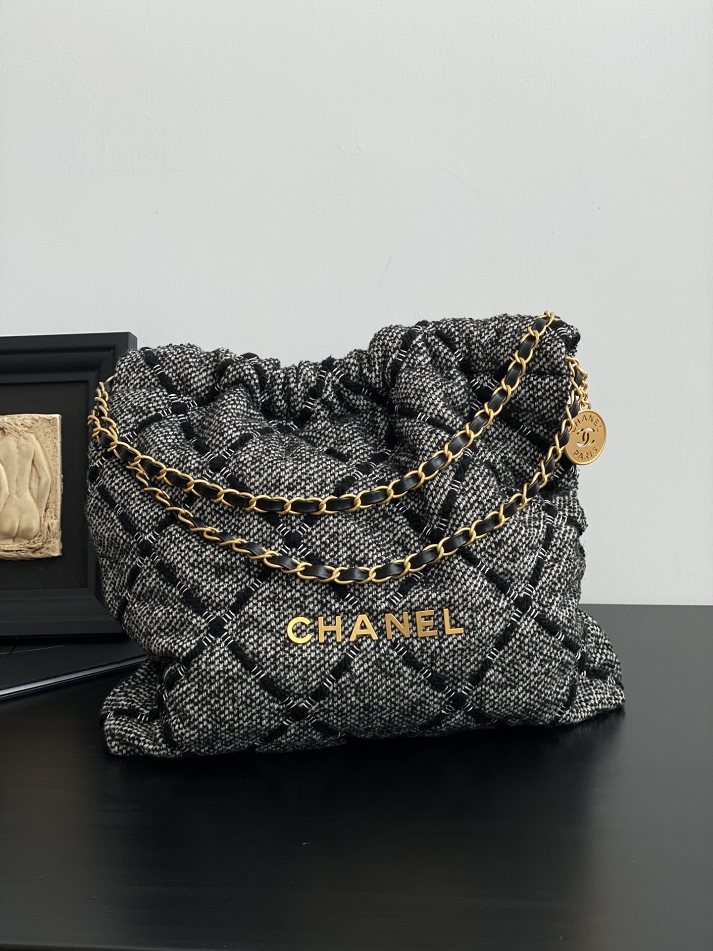 Chanel 22 Handbag Grey For Women, Women’s Bags 15in/38cm AS3261 ND265