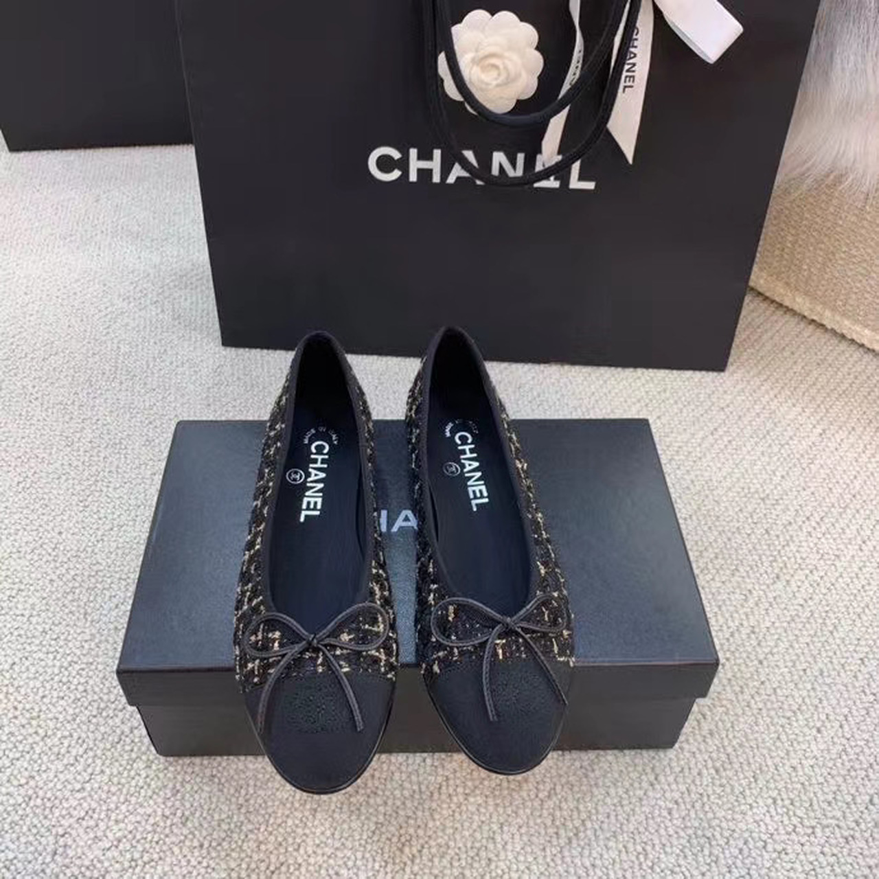 Chanel Ballerina Flats Tweed Black/Gold For Women, Women’s Shoes G02819 K4311