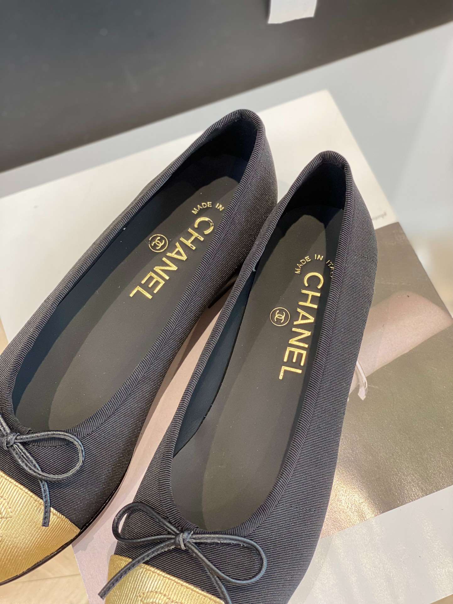 Chanel Ballet Flats Black For Women