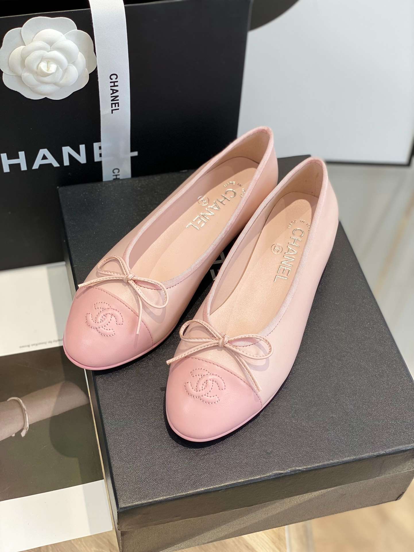 Chanel Ballet Flats Pink For Women